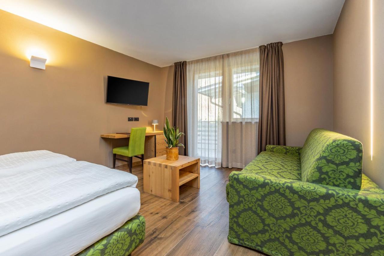 Hotel Vittoria - Ricarica L'Anima Dimaro Eksteriør billede