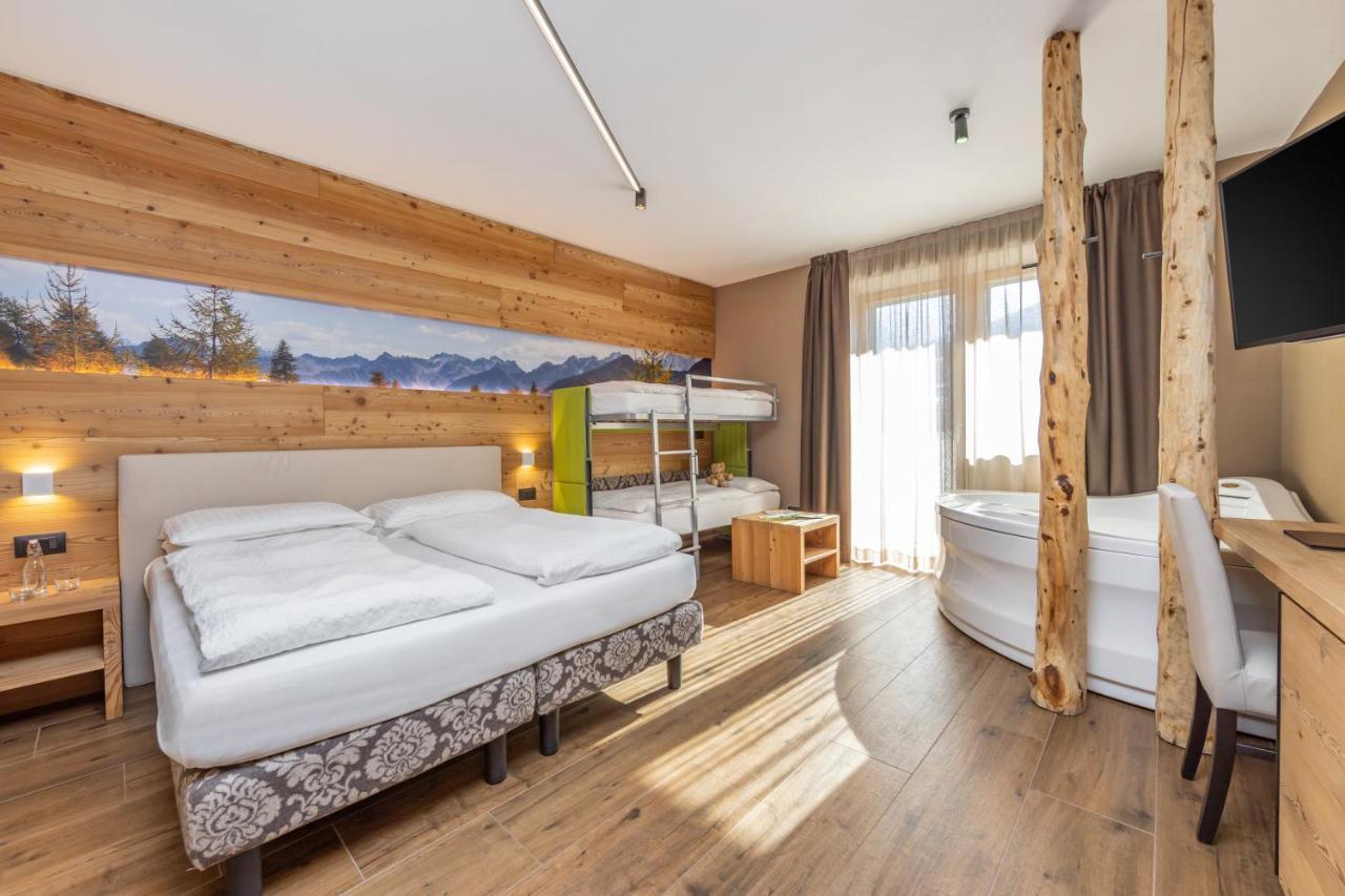Hotel Vittoria - Ricarica L'Anima Dimaro Eksteriør billede